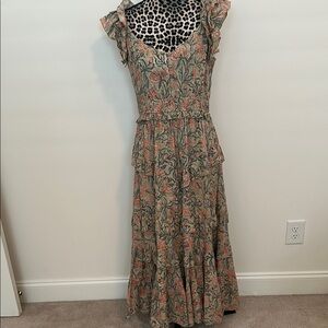 Anna Cate Tiered Midi Dress